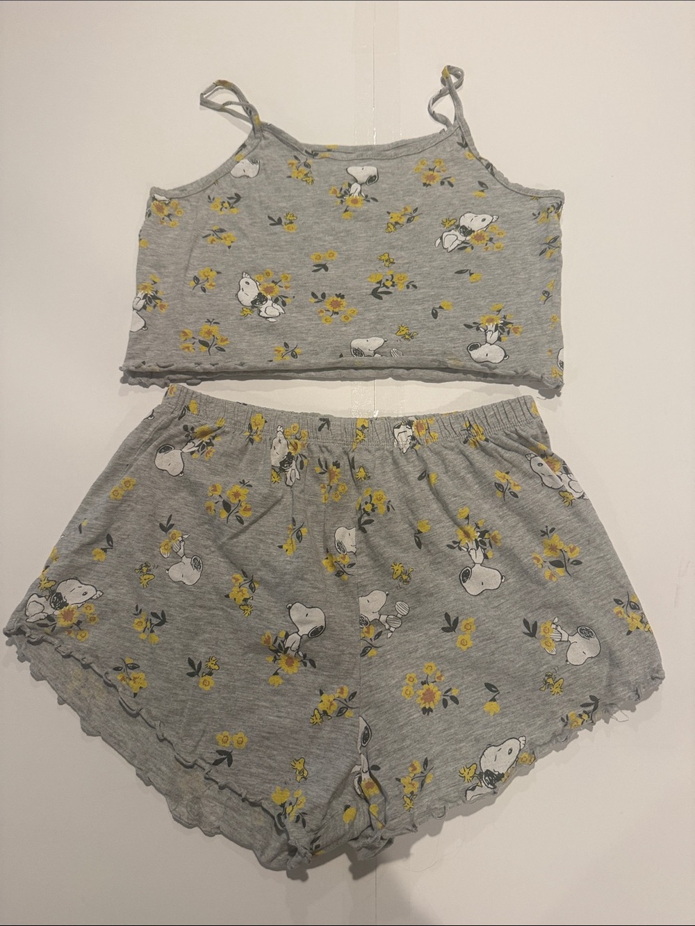 Peanuts Gray & Yellow Snoopy Floral Pajama Set